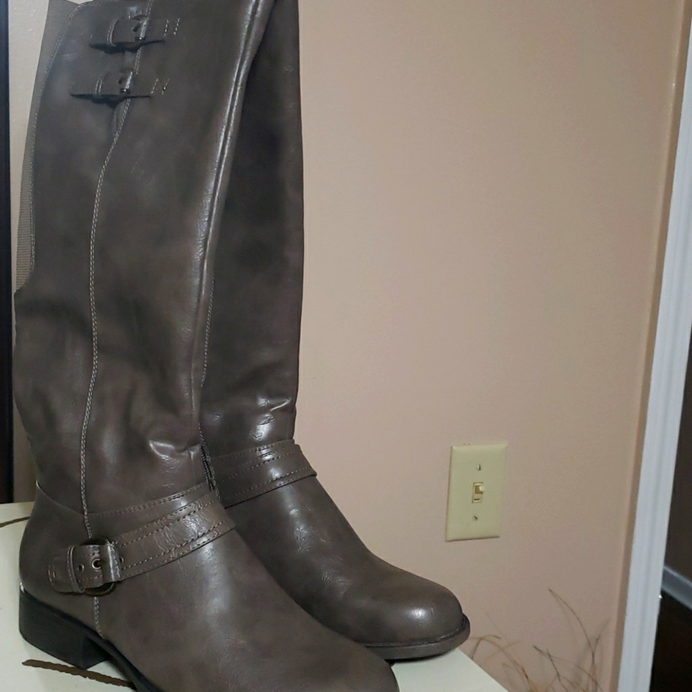 Women's Boots